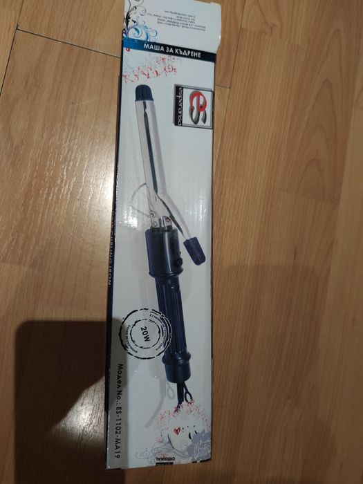 Продавам маша за коса 2 броя и преса за коса