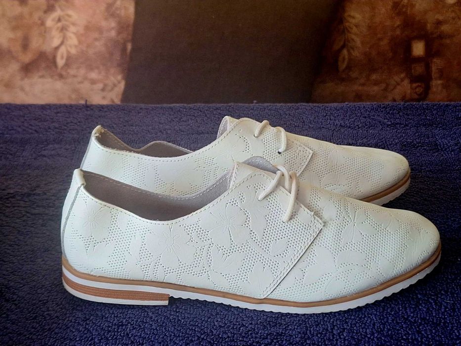 Дамски обувки от естествена кожа Ecco  и matstars