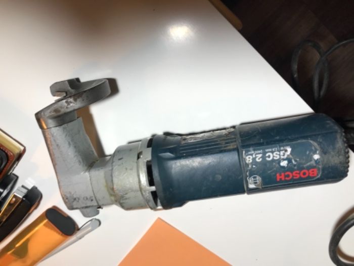 Bosch ножницы по металлу.