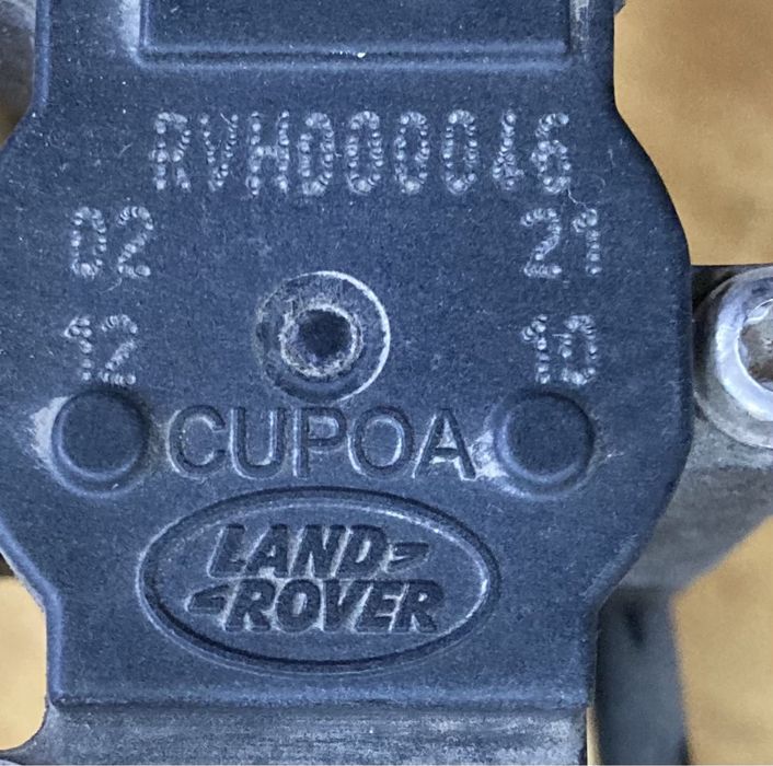 Range rover sport 2012г 3.0d 245кс Разпределители въздушно окачване