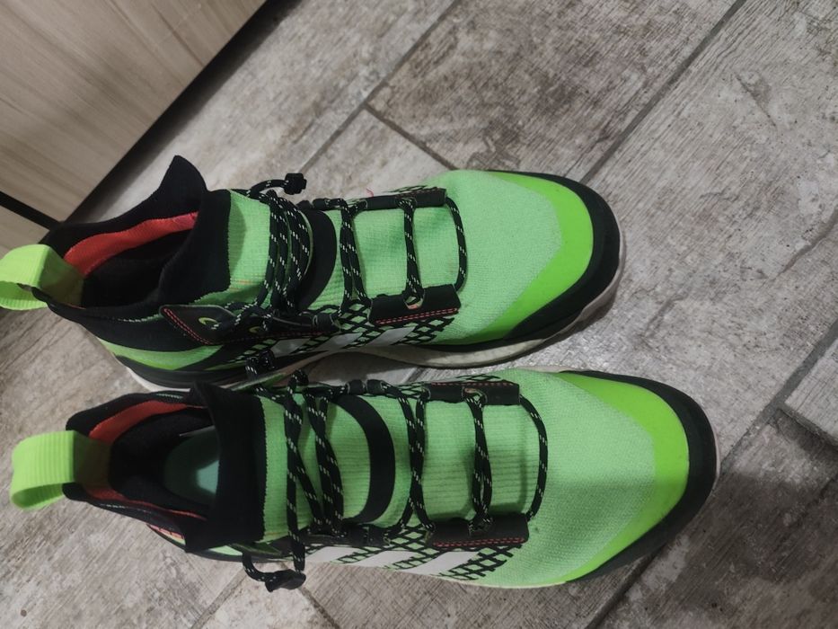 Adidas TERREX  free hiker...