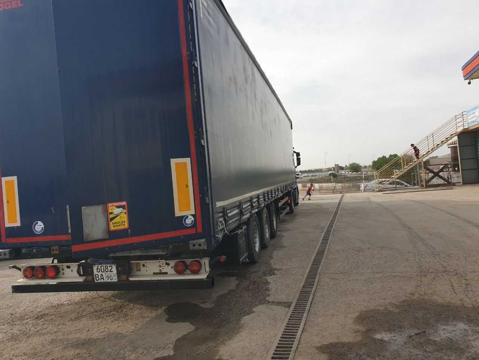 SCANIA R450 mega & KŐGEL pritsep