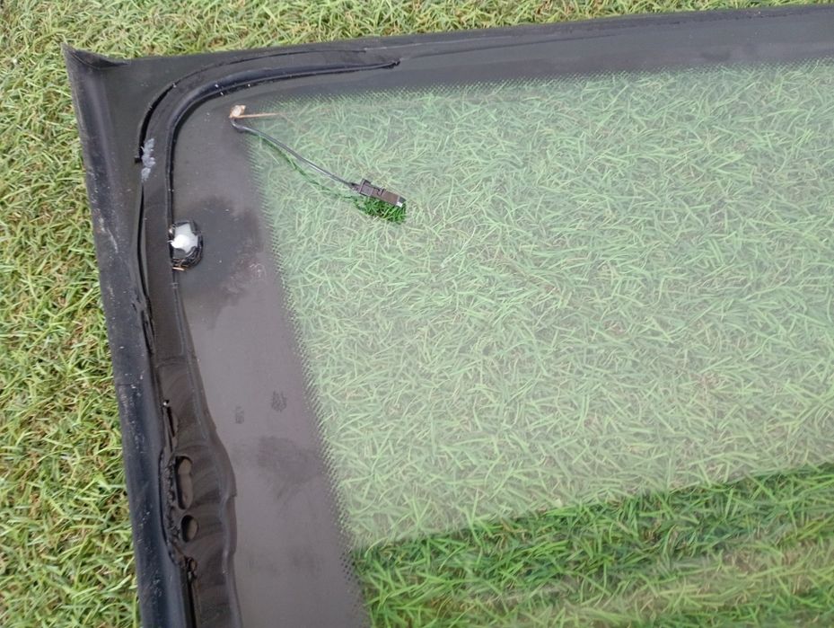 Geam dreapta spate fix Vw Passat B7