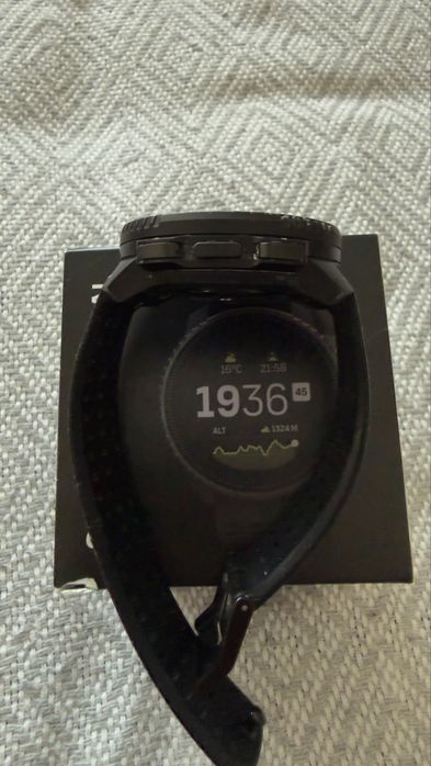 Suunto vertical