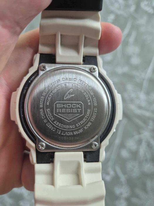 G-shok часовник  бял