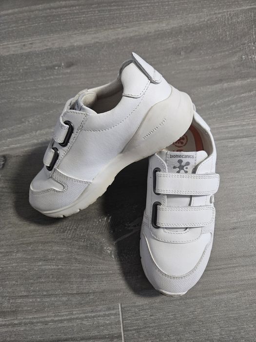 Adidasi biomecanics marime 29