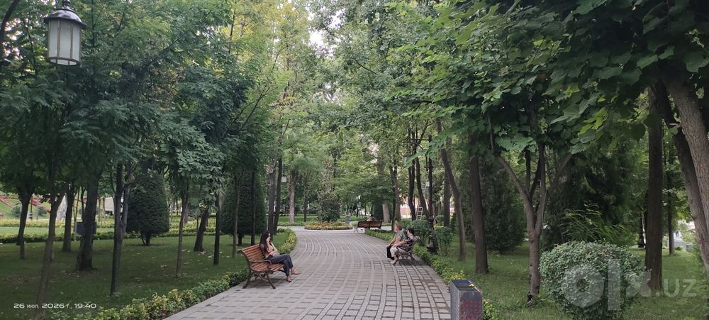 Продам участок. Лучшая локация в городе.