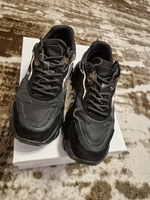 Дамски сникърси Guess