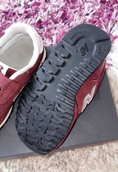 Маратонки NEW BALANCE унисекс