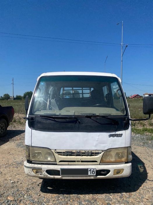 Продам FAW 2005 года