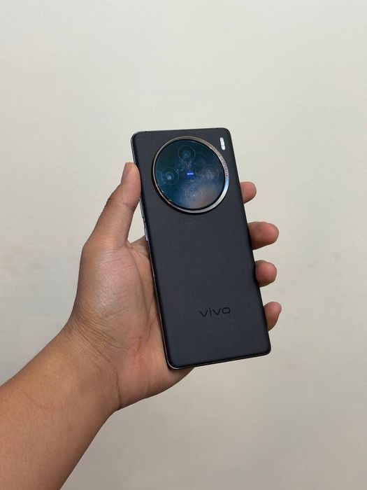Vivo x100 16/512 Global