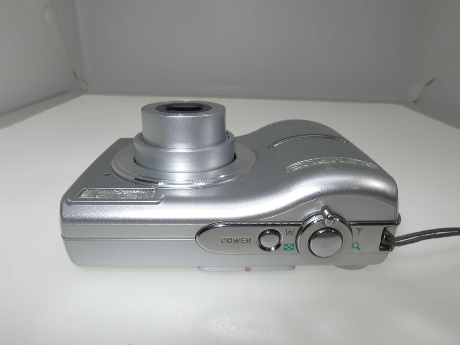 Olympus FE-210 компактен цифров фотоапарат дигитална камера 1gb xd