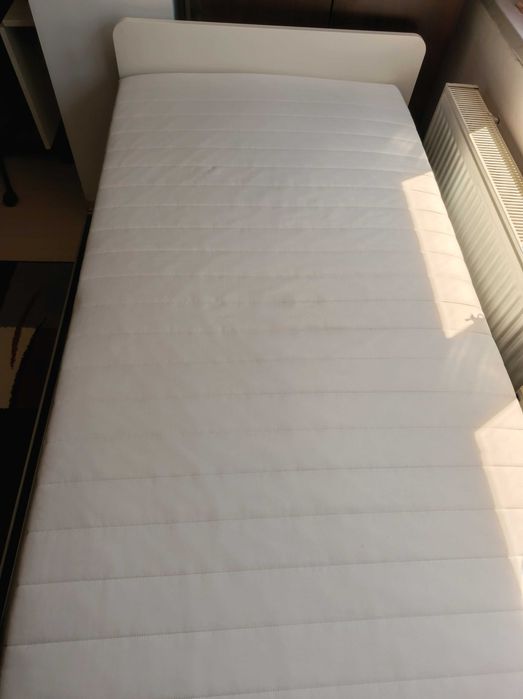 Pat 90X200 , accesorii incluse