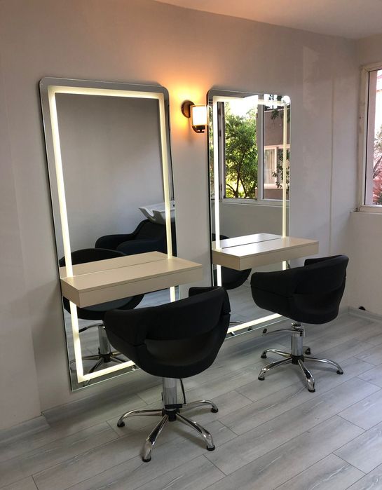 Лед огледала професионални със плот и вградено чекмедже