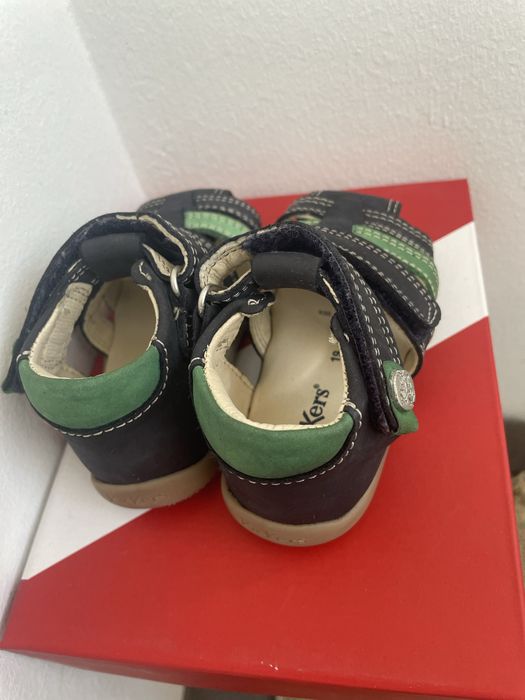 Sandale piele Kickers marimea 19