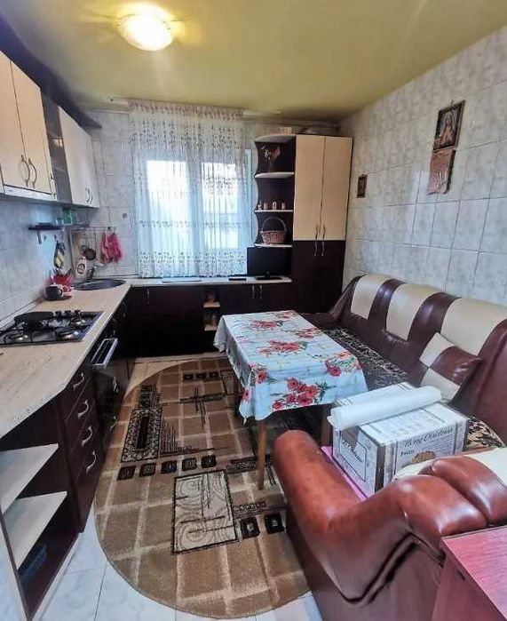 Дава се под наем Тристаен апартамент в Пловдив, Каменица 1 - 72 кв.м за 178.5 € - Снимка #1