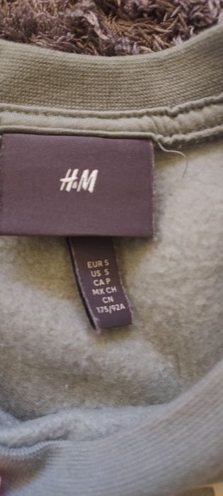 Vând 2 bluze bărbați H&M Berscha S