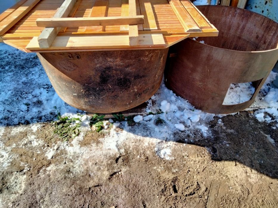 Советские казаны с ошаком.