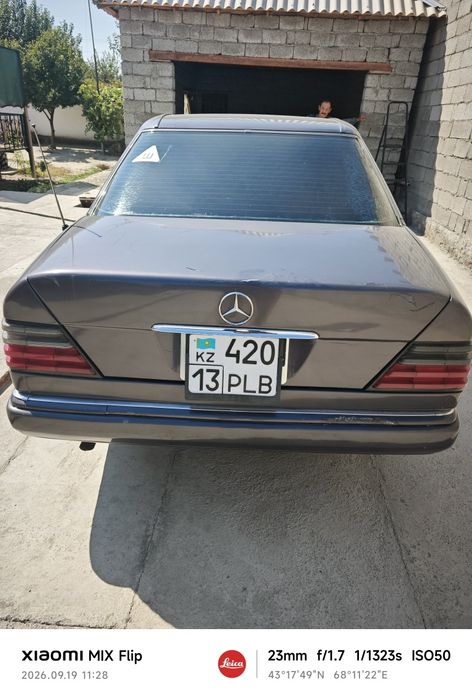 Продам Мерседес 124