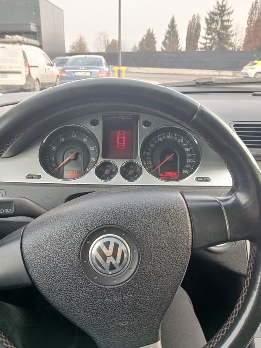 Vând passat b6 1.6 fsi