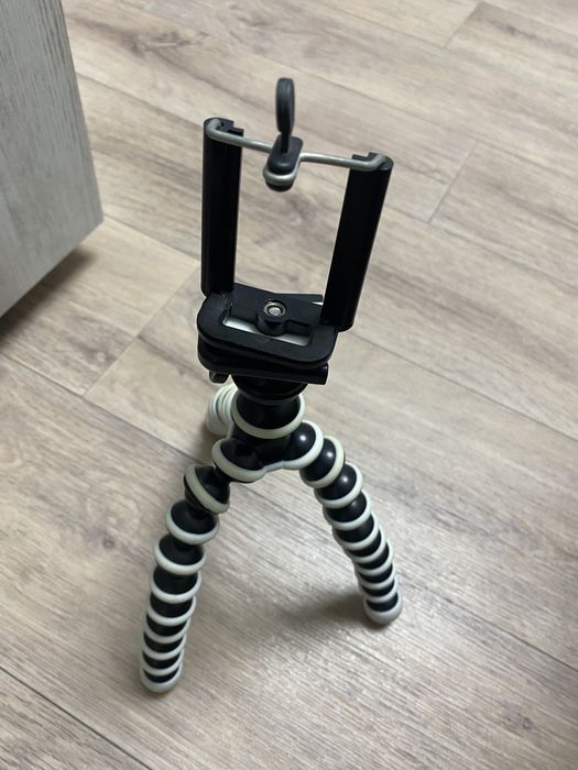 Штатив для телефона