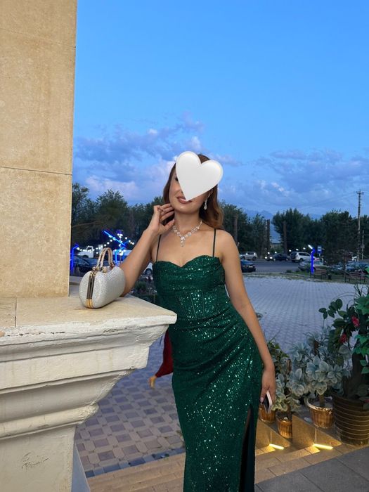 Вечерняя платьее