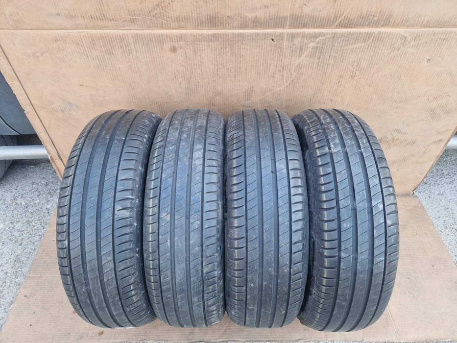 4 Michelin R17 215/65 Летни гуми  DOT1219