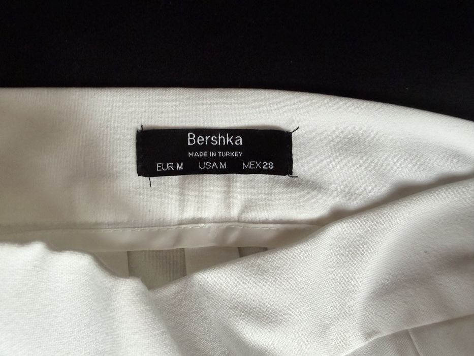 Пола - Bershka/Бершка