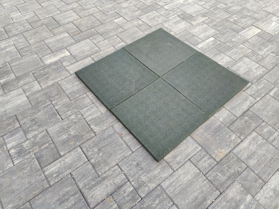Pavele cauciuc alveolare 50 x 50 x 3,5 , 14 metri pătrați