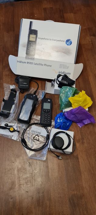 Спутниковый телефон Iridium 9555