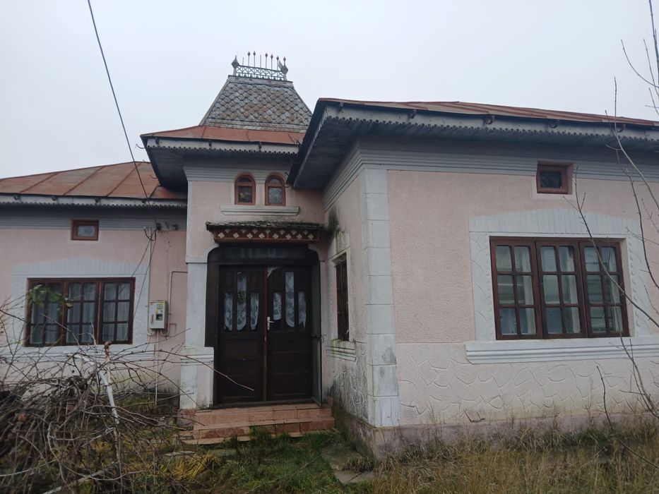 Casa de vanzare ,Com Morteni