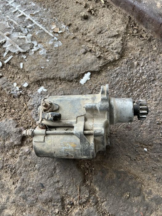 Мерседес, Тоиота стартер.