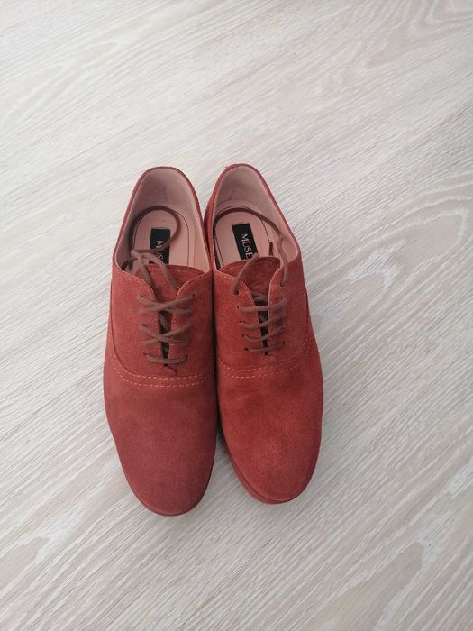 Pantofi Musette din piele intoarsa 36