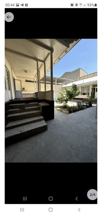 Taqachi mahallada 4 sotix 10 xonali uy