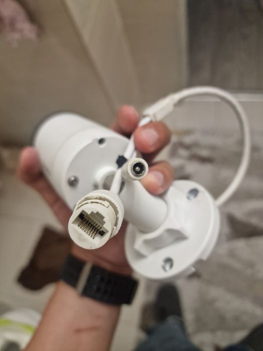 Продам Камеру HiWatch