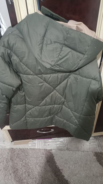 Куртка в хорошем состоянии