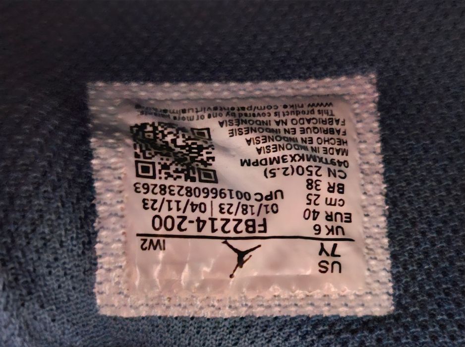 Air Jordan retro 4 Cacao Wow originali marimea 40