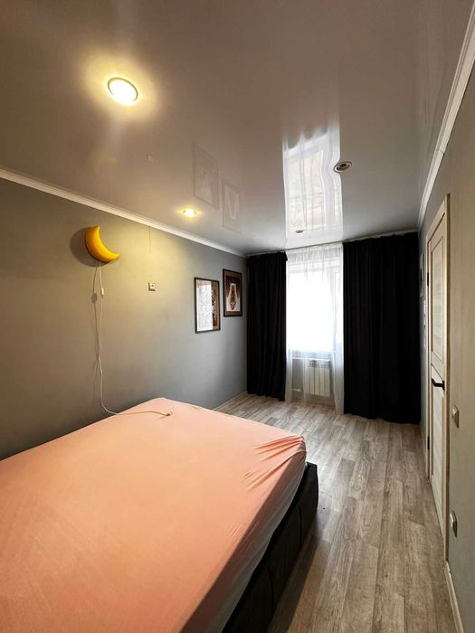 Продам 2ком квартиру Царева 4