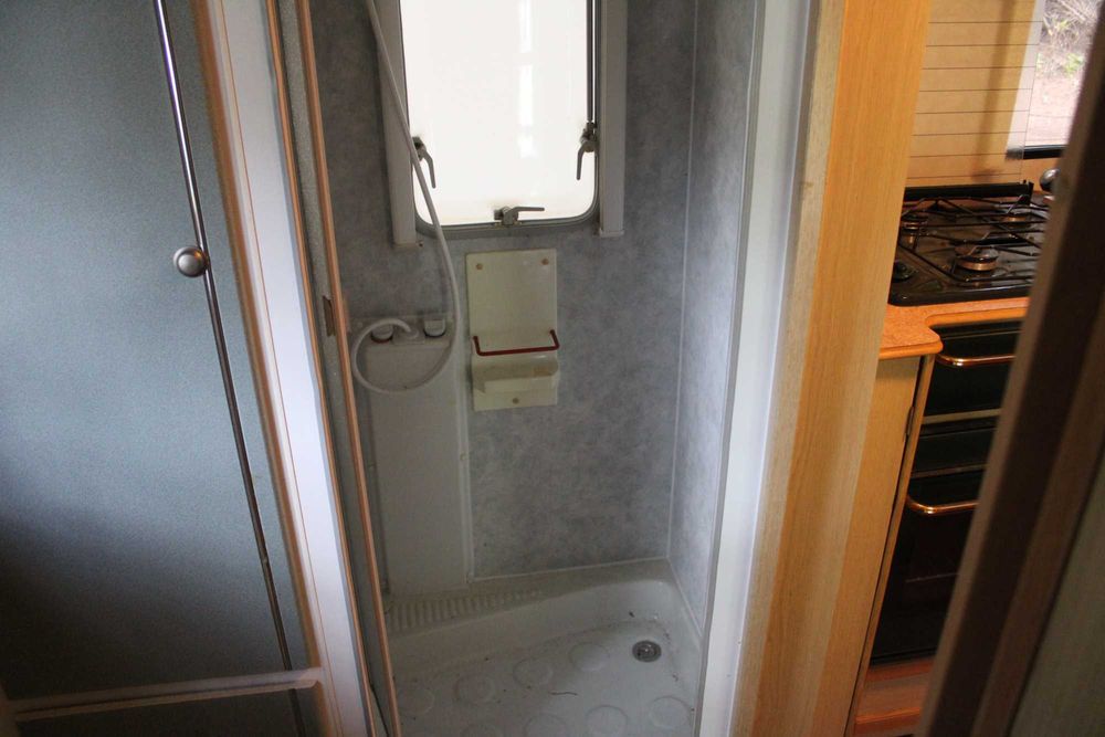 Каравана употребявана