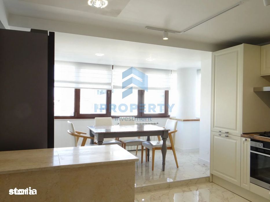 Apartament cu 3 Camere in zona Decebal cu loc de parcare