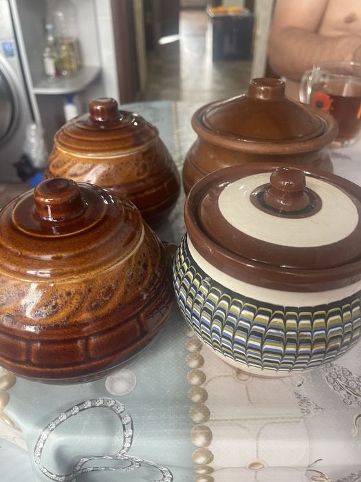 Продам. Керамика горшочки