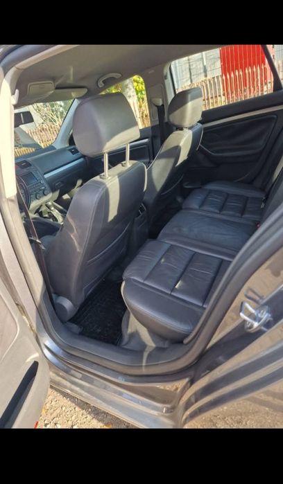 Vând VW JETTA 2006 1.9TDI  5+1