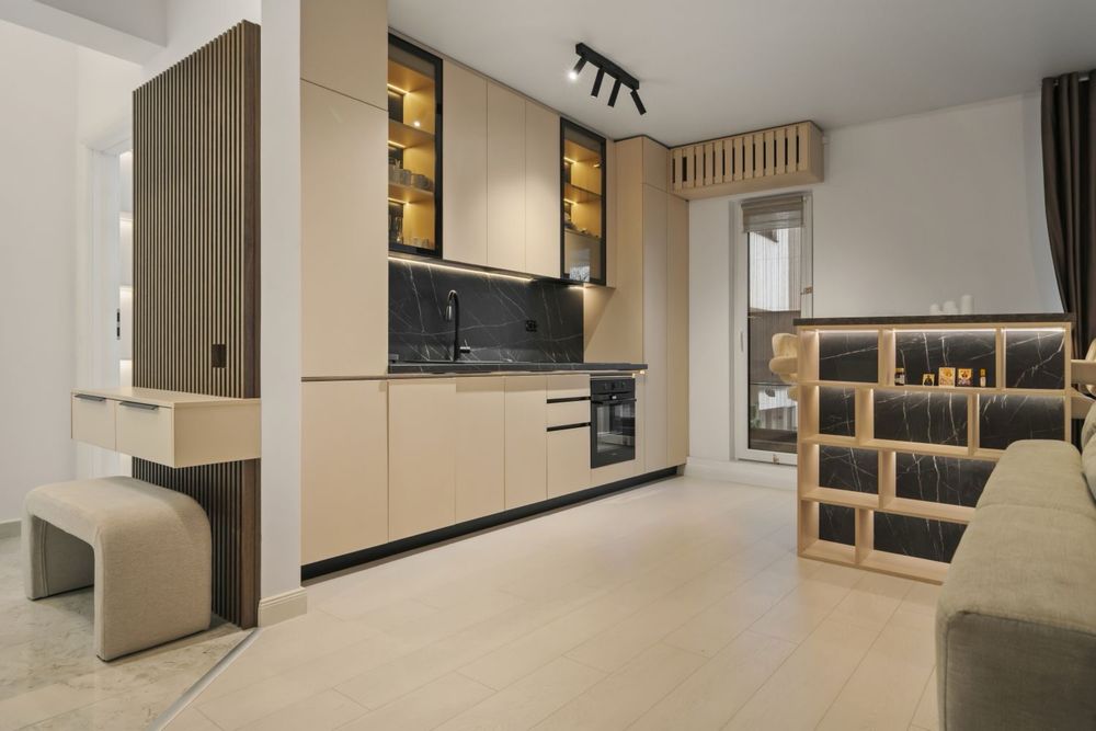 Premium apartament 2 cam\\ mobilat lux\\zona 13 septembrie central \\ parcare dubla inclusa in pret