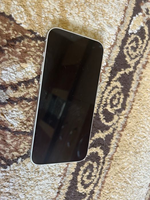 Vând 2 iPhone 14 Plus 128 GB