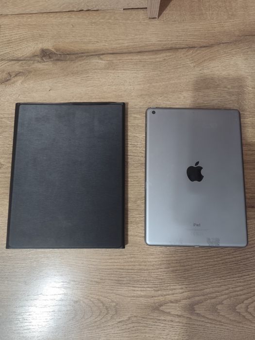 Airpad generația 6 32gb memorie+Husă activă