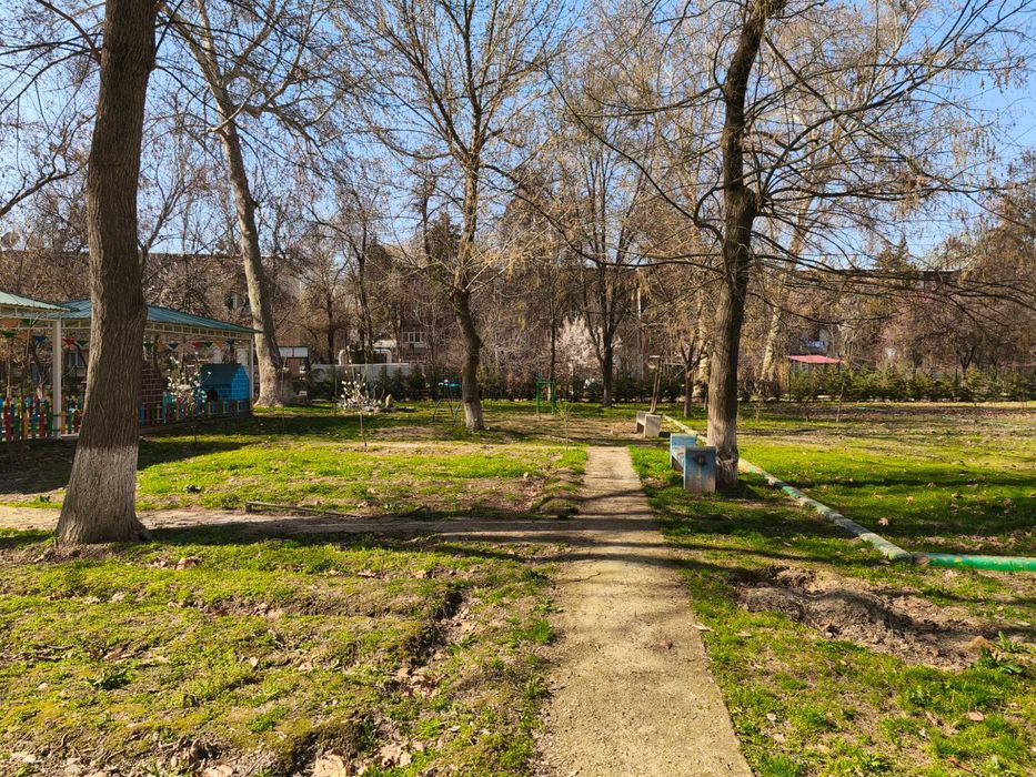 Yu  Продаются 39,5соток под детсад/школу мамссив Ялангач