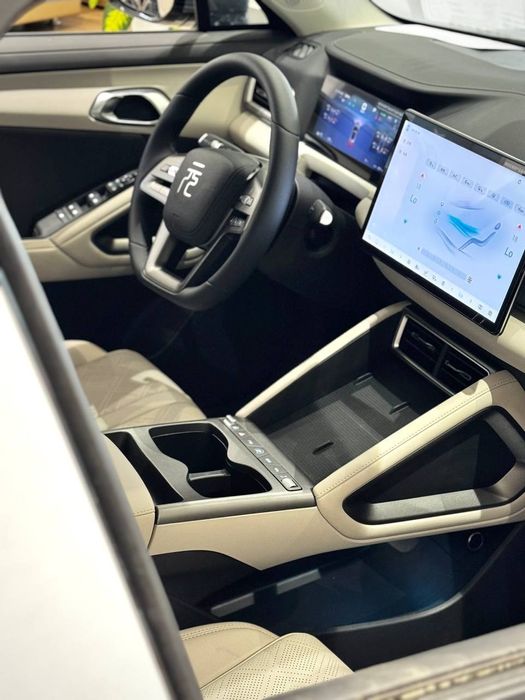 BYD Yuan Up Smart 2025