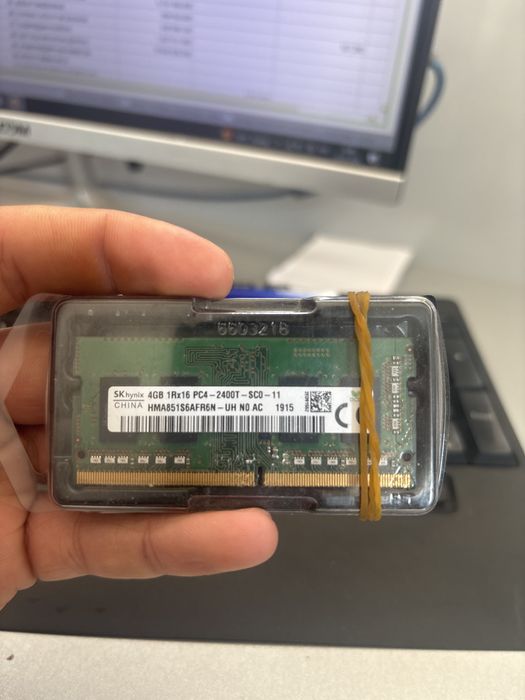Ddr 4/4gb li 10$