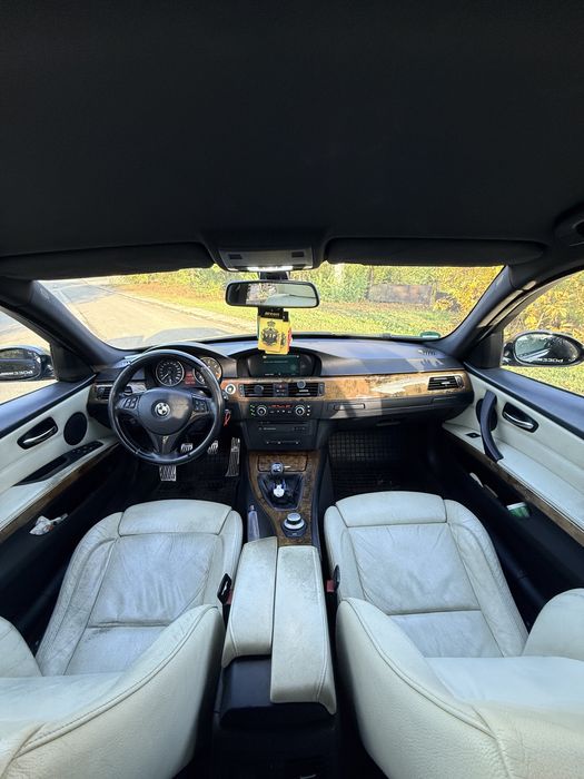 Vând bmw 330 d !