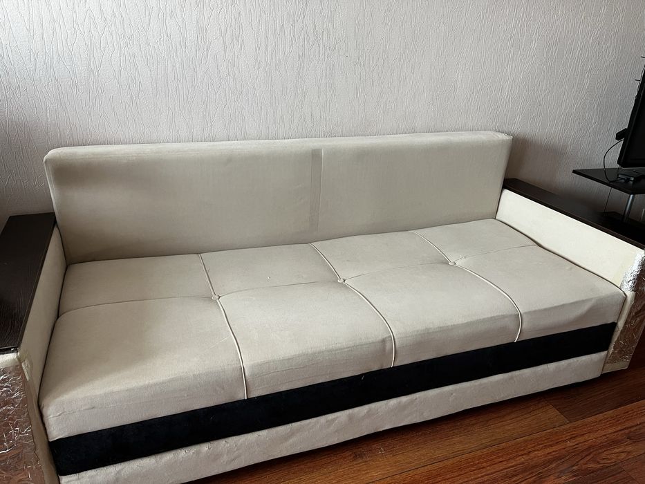 Продам диван б/у